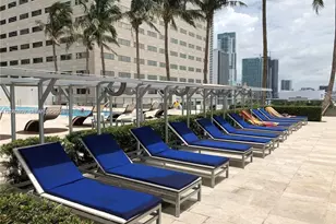 325 NE Biscayne Blvd, Miami, FL 33131 - Photo 37