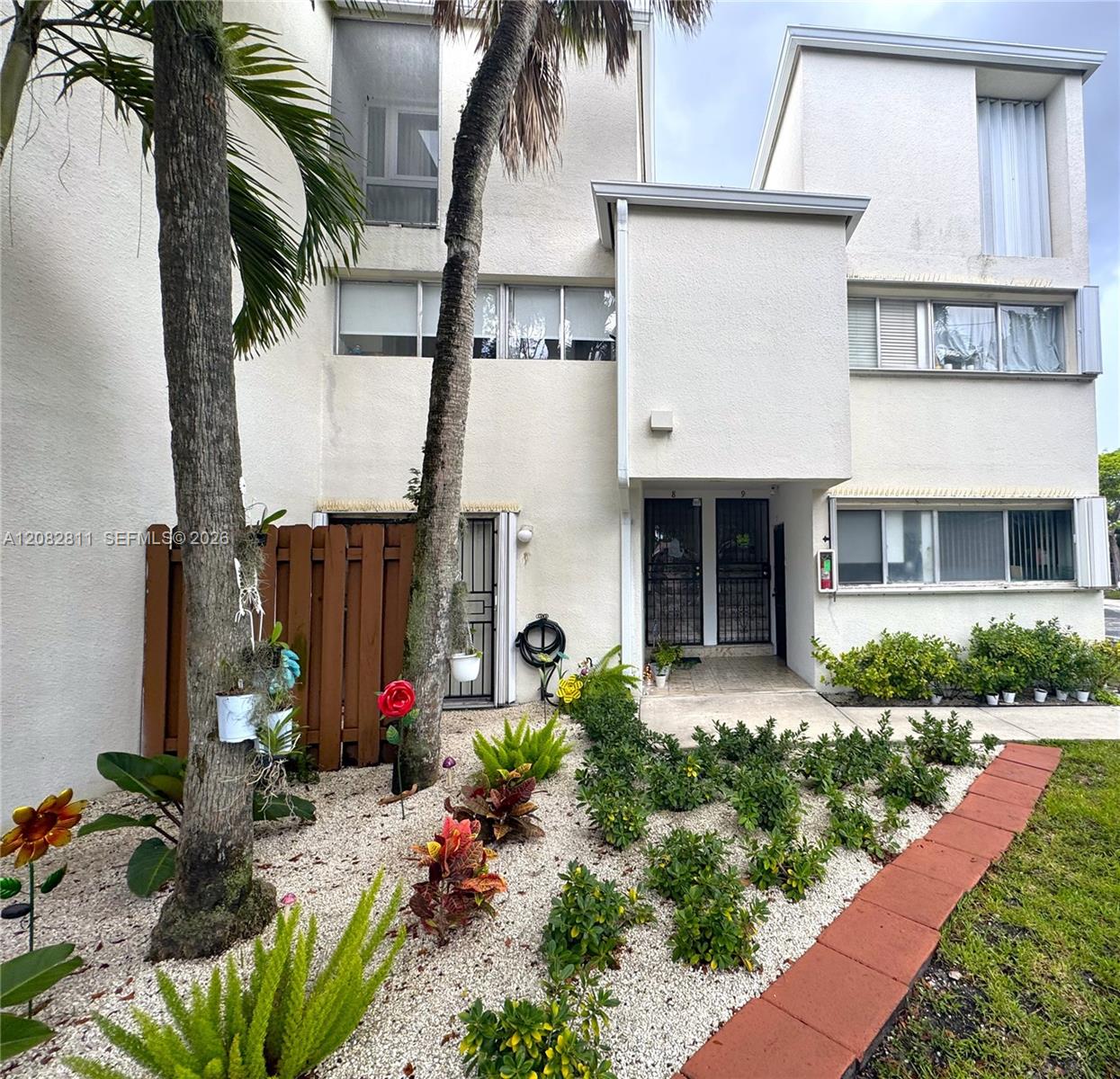 1910 SW 17th Ave #8 - 1910 SW 17th Ave #8, Miami, FL 33145 Luxury Property | Jose Angel Pina