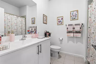 201 SW 159th Way, Pembroke Pines, FL 33027 - Photo 11