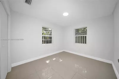 5545 NW 3rd Ave #E, Miami, FL 33127 - Photo 5