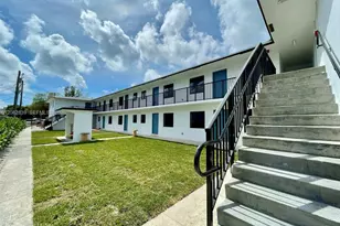 180 NE 57th St, Miami, FL 33137 - Photo 11