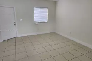 1525 SE 31st Ct, Homestead, FL 33035 - Photo 9