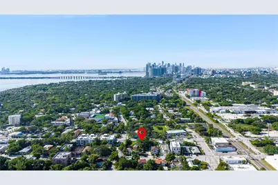 473 NE 61st St, Miami, FL 33137 - Photo 9