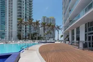 90 SW 3rd St, Miami, FL 33130 - Photo 11