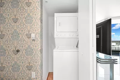 92 SW 3rd St #4806, Miami, FL 33130 - Photo 15