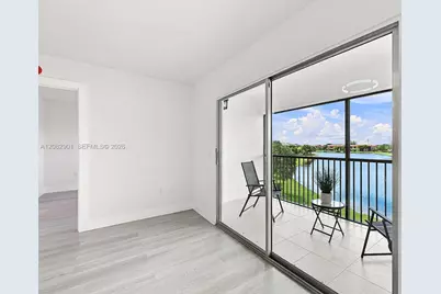 550 SW 138th Ave #402K, Pembroke Pines, FL 33027 - Photo 11