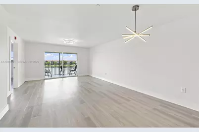 550 SW 138th Ave #402K, Pembroke Pines, FL 33027 - Photo 9