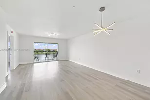 550 SW 138th Ave, Pembroke Pines, FL 33027 - Photo 9