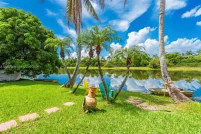 354 SW 183rd Way, Pembroke Pines, FL 33029 - Photo 29