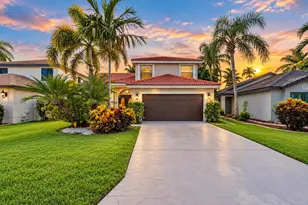 354 SW 183rd Way, Pembroke Pines, FL 33029 - Photo 1