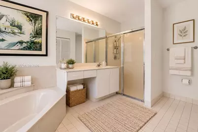 354 SW 183rd Way, Pembroke Pines, FL 33029 - Photo 19