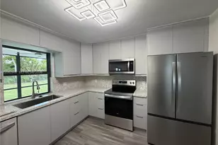 10431 NW 1st Ct, Coral Springs, FL 33071 - Photo 11