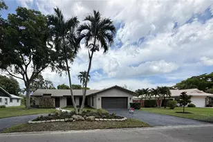 10431 NW 1st Ct, Coral Springs, FL 33071 - Photo 3
