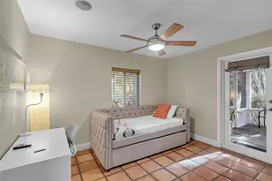 100 NE 26th Dr, Wilton Manors, FL 33334 - Photo 17