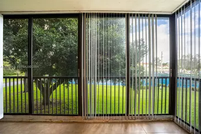 150 S Hollybrook Ter #208, Pembroke Pines, FL 33025 - Photo 27