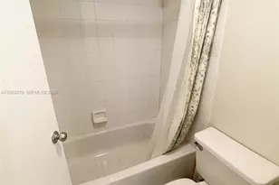 10757 Cleary Blvd, Plantation, FL 33324 - Photo 11