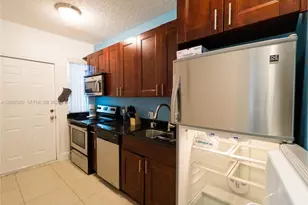 1459 NW 2nd St, Miami, FL 33125 - Photo 45