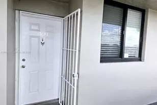10290 NW 9th St Cir, Miami, FL 33172 - Photo 1
