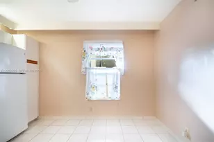 150 S Hollybrook Terrace, Pembroke Pines, FL 33025 - Photo 9