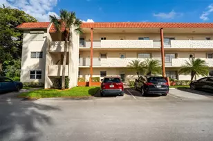 150 S Hollybrook Terrace, Pembroke Pines, FL 33025 - Photo 31