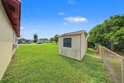 11370 SW 224th St, Miami, FL 33170 - Photo 13