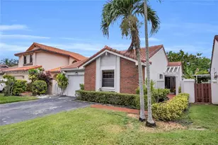 17624 NW 63rd Ct, Hialeah, FL 33015 - Photo 3