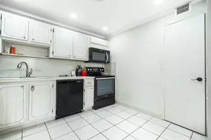 1811 Jefferson St, Hollywood, FL 33020 - Photo 9