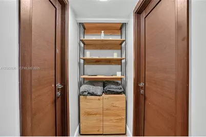 427 Golden Isles Dr #11C, Hallandale Beach, FL 33009 - Photo 23