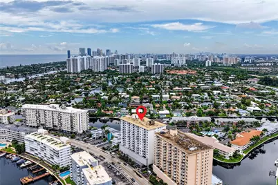 427 Golden Isles Dr #11C, Hallandale Beach, FL 33009 - Photo 37