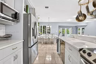 2100 SW 23rd Terrace, Fort Lauderdale, FL 33312 - Photo 17