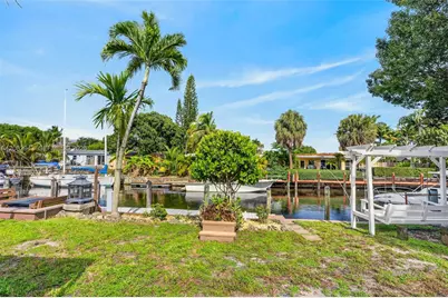 2100 SW 23rd Ter, Fort Lauderdale, FL 33312 - Photo 55