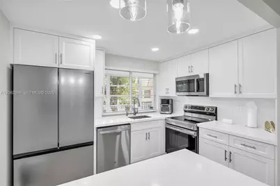9091 Lime Bay Blvd #211, Tamarac, FL 33321 - Photo 15