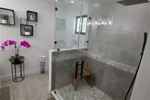 8450 NW 178th St, Hialeah, FL 33015 - Photo 67