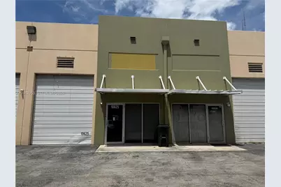 10601 NW 122nd St #8, Medley, FL 33178 - Photo 1