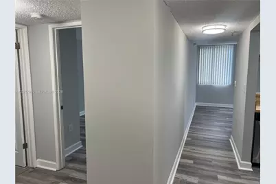 800 N Miami Ave #E-909, Miami, FL 33136 - Photo 23