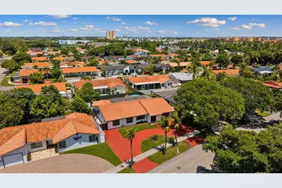 9831 SW 4th St, Miami, FL 33174 - Photo 7