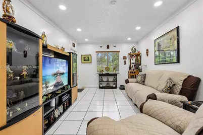6531 SW 20th St, West Miami, FL 33155 - Photo 9