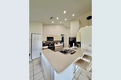 5796 SW 89th Way, Cooper City, FL 33328 - Photo 3