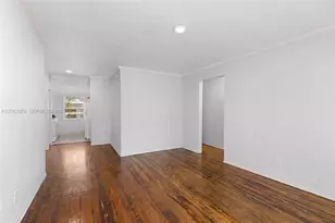 1610 Michigan Ave, Miami Beach, FL 33139 - Photo 3