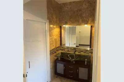 709 SE 13th Ter #709, Homestead, FL 33033 - Photo 11