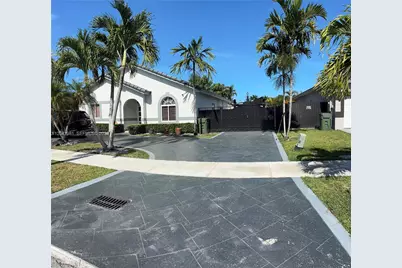 709 SE 13th Ter #709, Homestead, FL 33033 - Photo 1