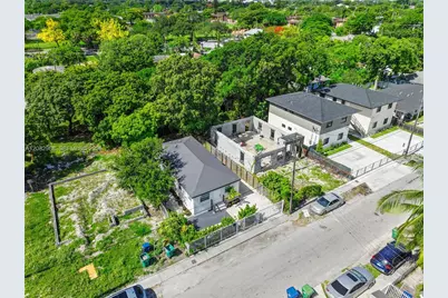 1820 NW 63rd St #0, Miami, FL 33147 - Photo 5