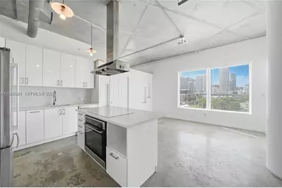 10 SW South River Dr #804, Miami, FL 33130 - Photo 1