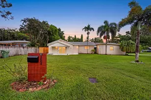 1664 SW 28th Ave, Fort Lauderdale, FL 33312 - Photo 1
