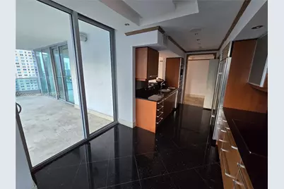 1331 Brickell Bay Dr #2102, Miami, FL 33131 - Photo 3