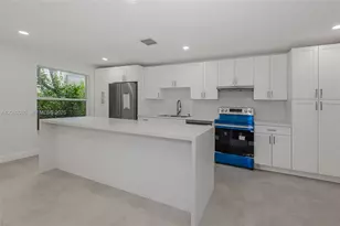 17139 NW 23rd St, Pembroke Pines, FL 33028 - Photo 9