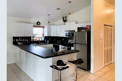 2434 Adams St, Hollywood, FL 33020 - Photo 5