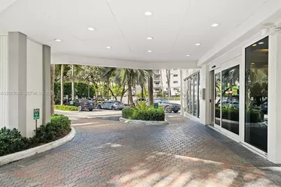 1688 West Ave #806, Miami Beach, FL 33139 - Photo 21
