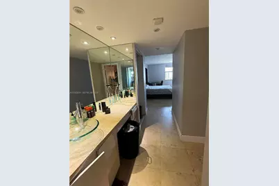 3375 N Country Club Dr #1004, Aventura, FL 33180 - Photo 11