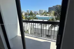 6937 Bay Dr, Miami Beach, FL 33141 - Photo 17